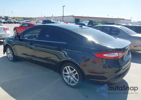 2013 Ford Fusion Se z USA, uszkodzony, nr VIN 3FA6P0H75DR229051